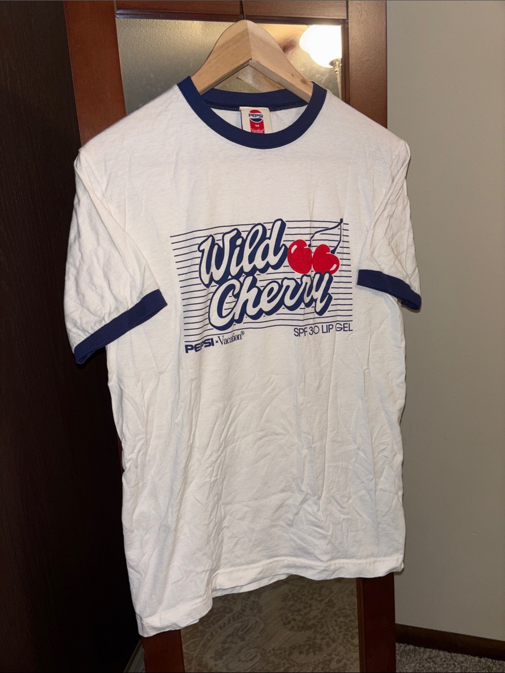 Pepsi Wild Cherry T-shirt Size Medium